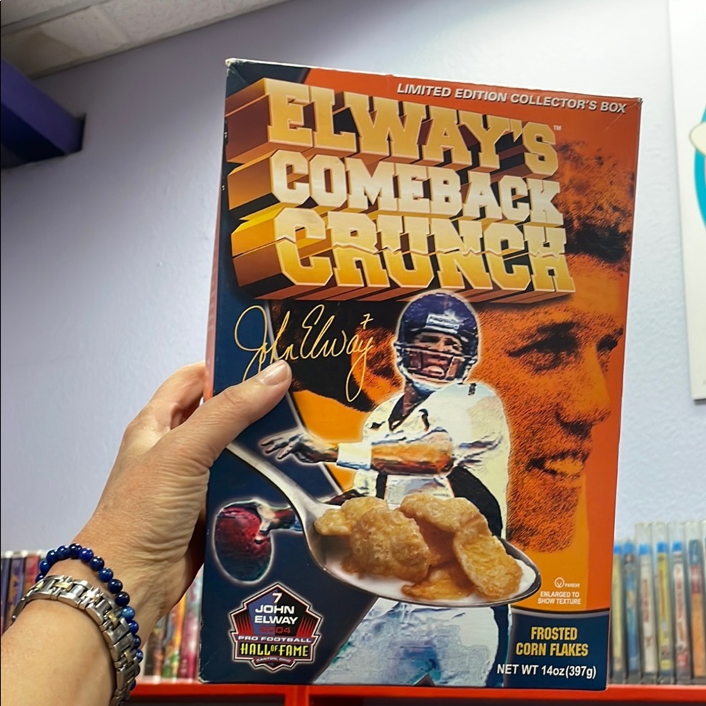 Vintage, commemorative . Denver Broncos, John Elway  box of cereal never opened